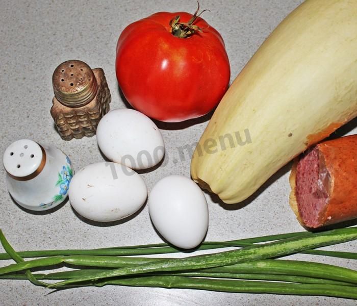 Яичница с кабачками и колбасой: идеальный завтрак для бодрого утра