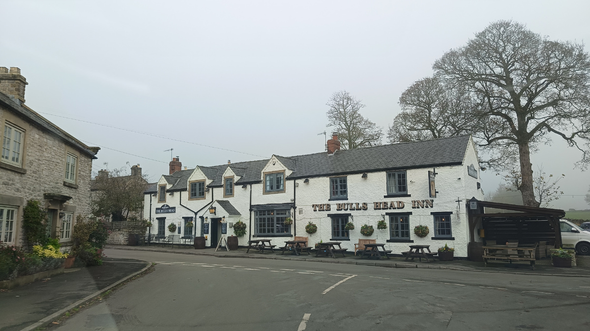 Магия домашней кухни: Колбасный пай и остатки сладки