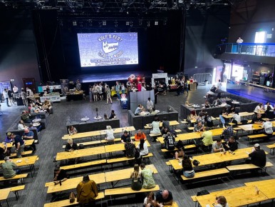 Десятилетие Волковской пивоварни: что удивило гостей на первом Wolf's Fest