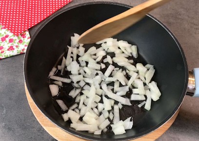 Ленивые пирожки, приготовленные на сковороде – быстро и вкусно