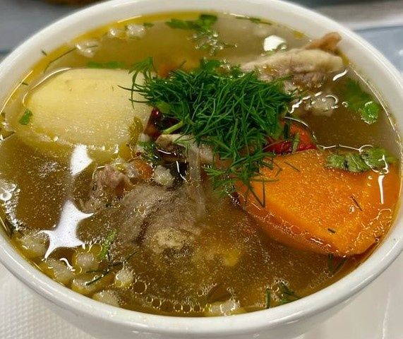 Продукты, которые вредят суставам: как избежать подагры