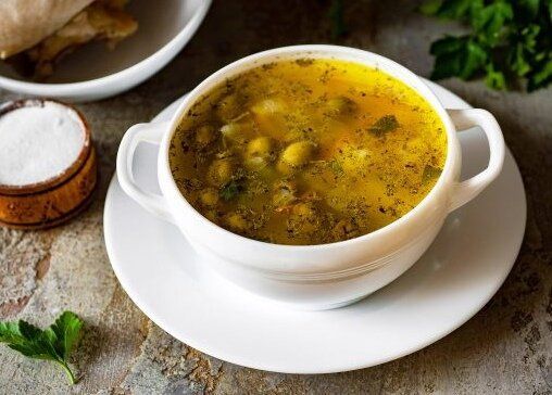 Суп с рисом и оливками