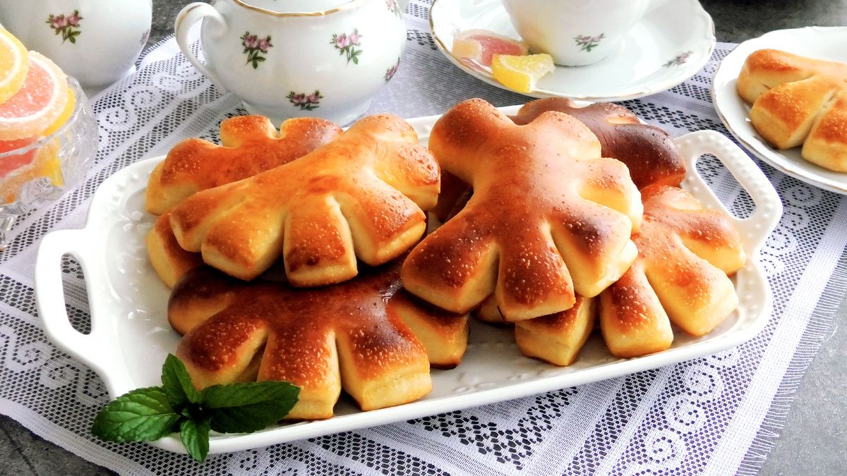 Булочки на закваске, вдохновленные осенними листьями