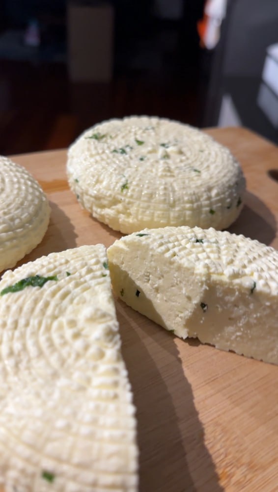 Варка сыра из свежего молока: мифы и реальность