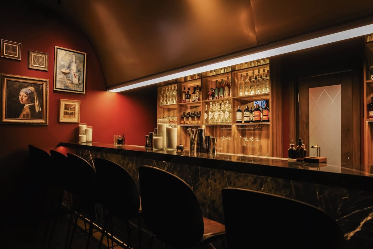 Новый взгляд на классические коктейли в баре «Модники»