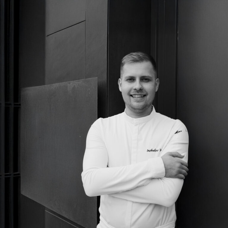 История шеф-повара Ярослава Иншакова: от юного артиста до гастрономического мастера