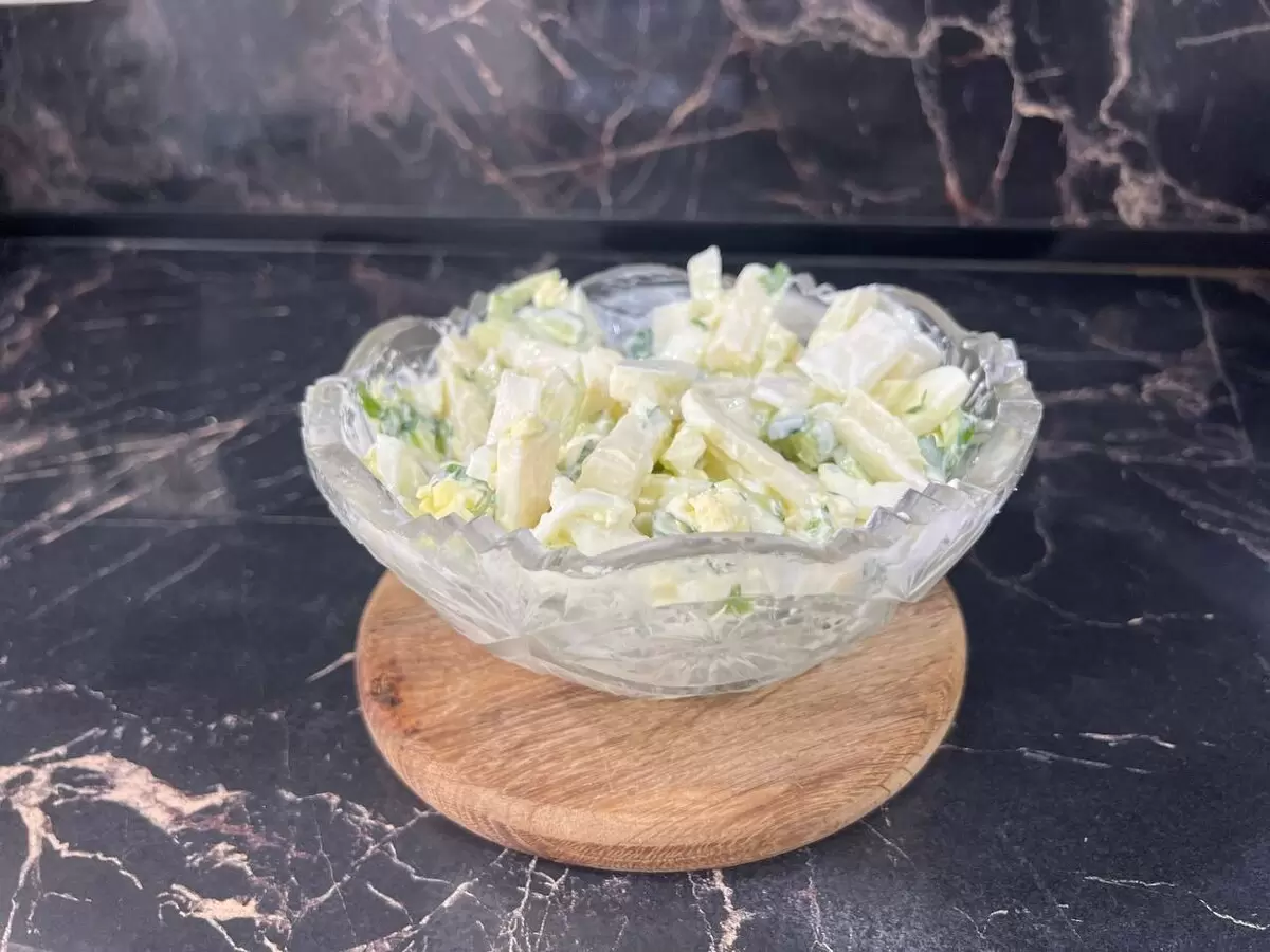 Уникальный салат с кольраби: быстро, полезно и очень вкусно!