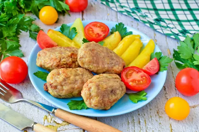 Сочные куриные котлеты за 20 минут