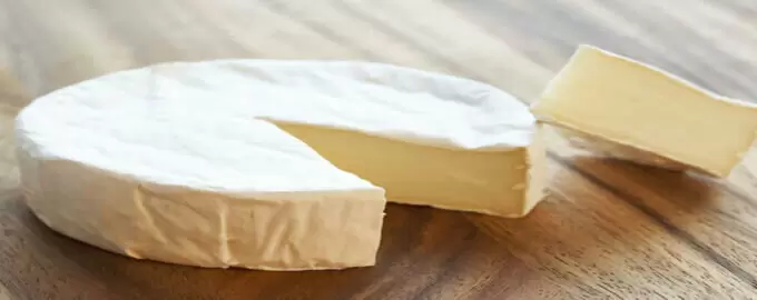 Сыр бри: как приготовить и подать это деликатесное лакомство