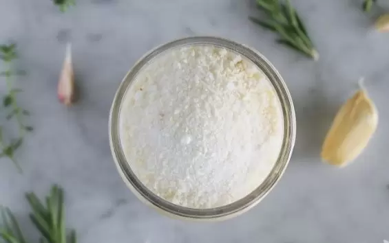 Секреты домашней чесночной соли: простота приготовления и вкус без границ