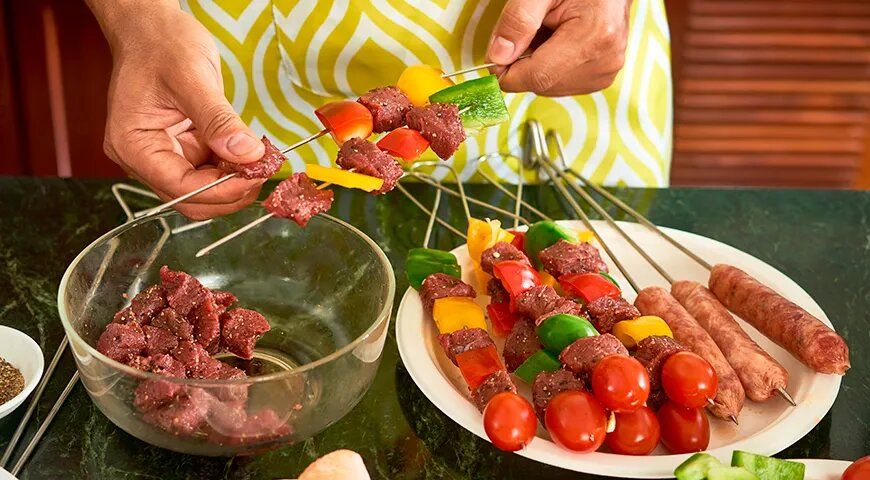 Шашлык в духовке: как создать вкус, не покидая дом